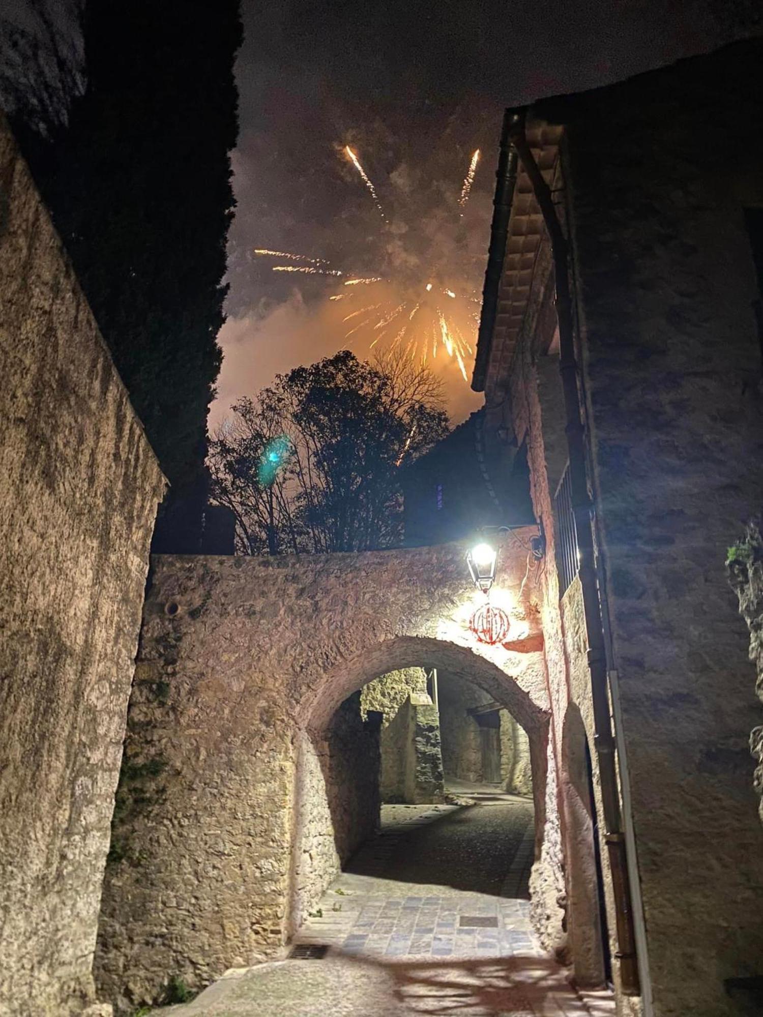 Charmante Maison A Saint Guilhem Le Desert المظهر الخارجي الصورة