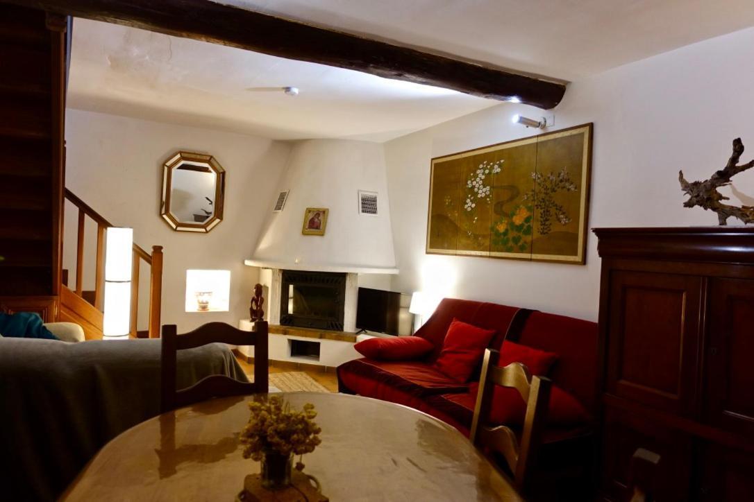Charmante Maison A Saint Guilhem Le Desert المظهر الخارجي الصورة